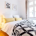Apartment Cruwzo I In *