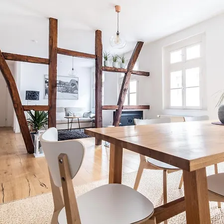 Cruwzo I In * وبرتال