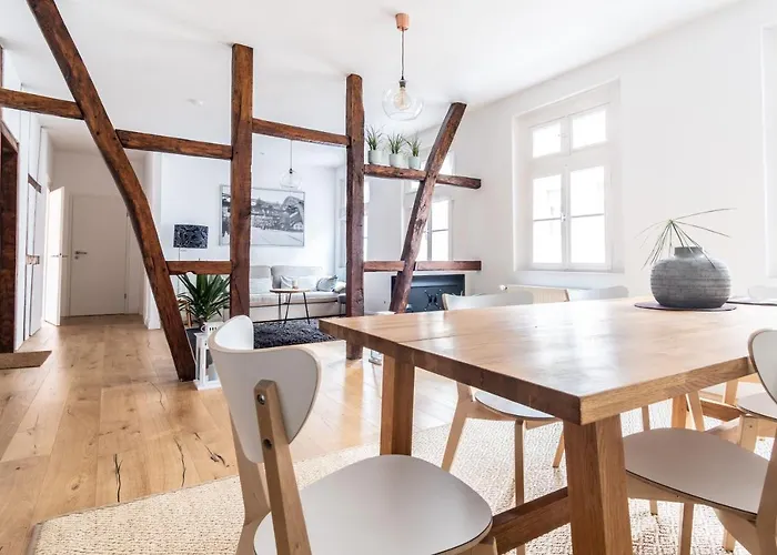 Cruwzo I In * Βούρπεταλ