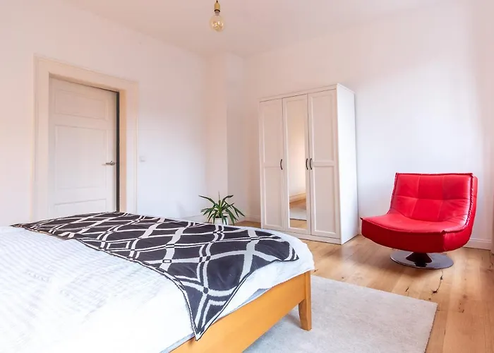 Cruwzo I In * Βούρπεταλ